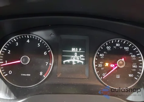 2014 Volkswagen Jetta 1.8T Se z USA, uszkodzony, nr VIN 3VWD17AJ7EM247404